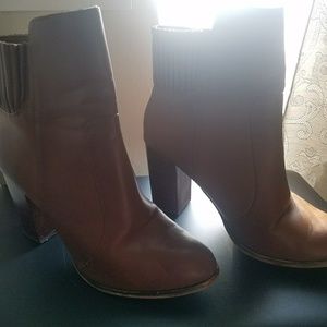Zara  brown boots